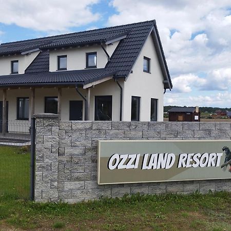 Ozzi Land Resort Sobacz Экстерьер фото